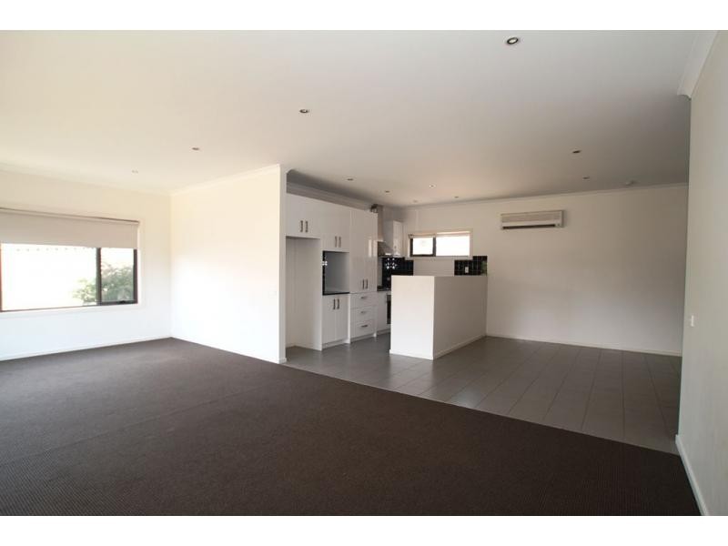 Golden Square VIC 3555
