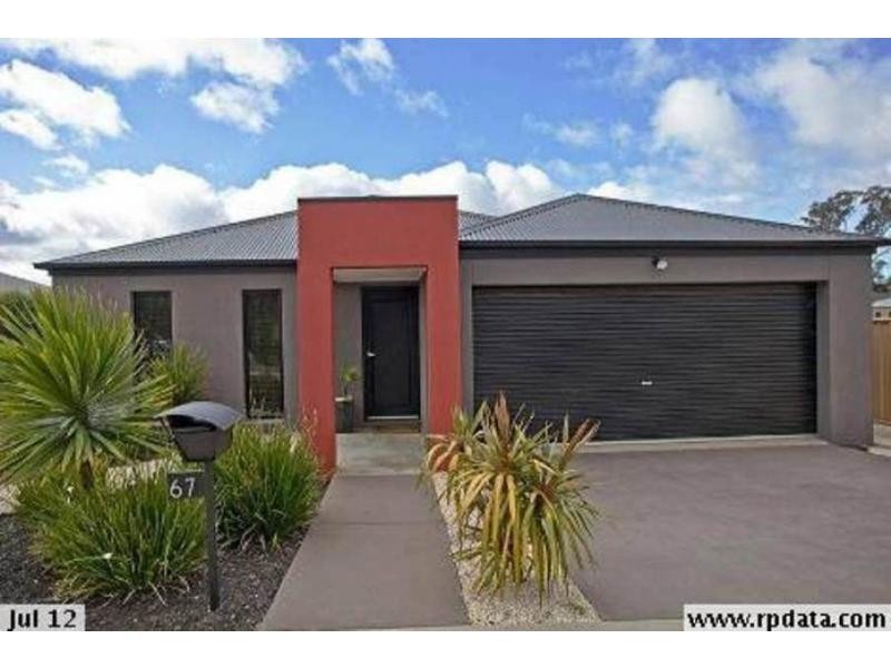 67 Bassett Drive, Strathfieldsaye VIC 3551
