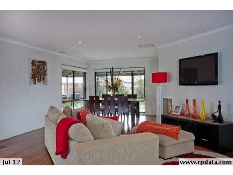 67 Bassett Drive, Strathfieldsaye VIC 3551