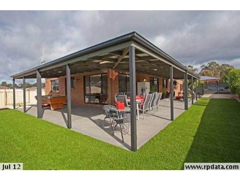 67 Bassett Drive, Strathfieldsaye VIC 3551