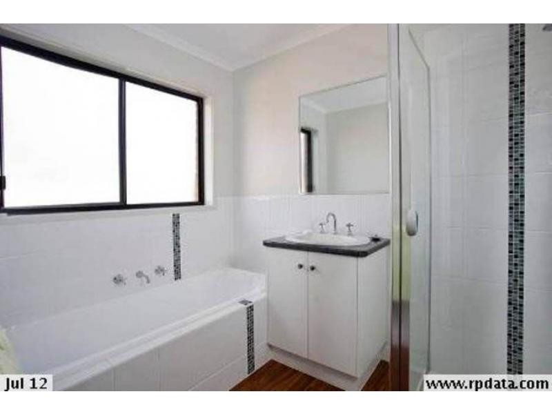 67 Bassett Drive, Strathfieldsaye VIC 3551