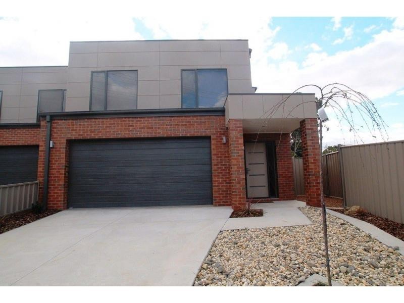 72 Chum Street, Golden Square VIC 3555