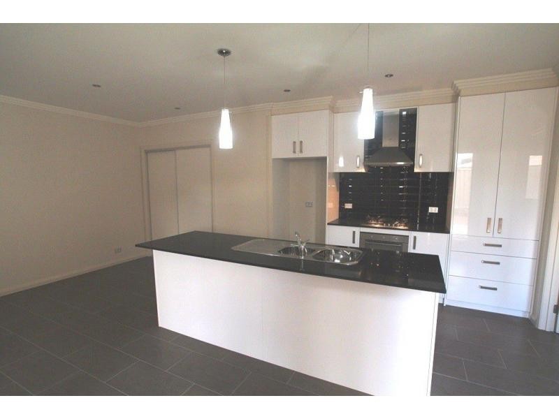 72 Chum Street, Golden Square VIC 3555
