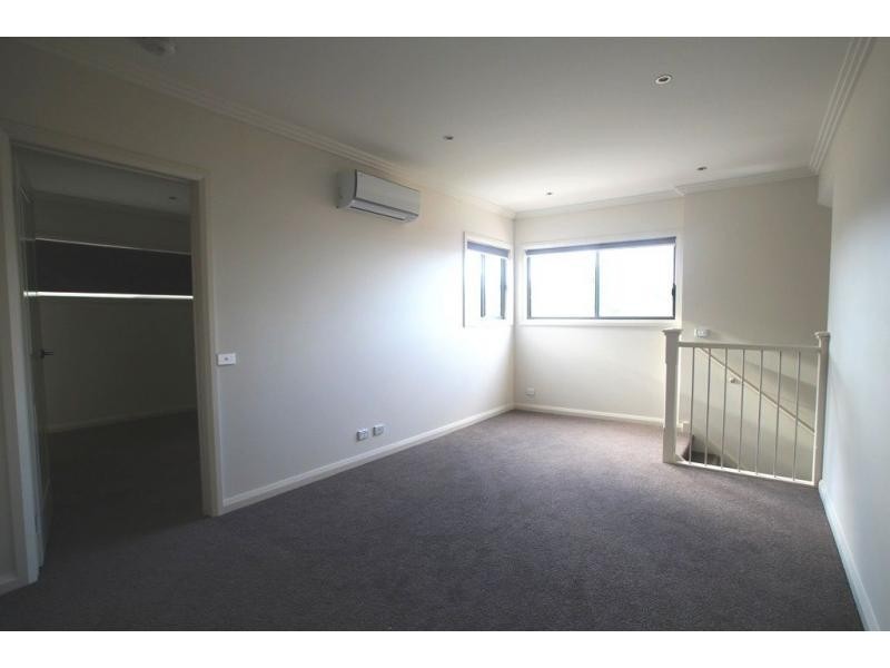 72 Chum Street, Golden Square VIC 3555