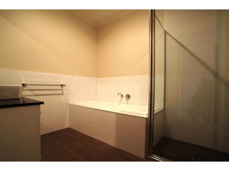 72 Chum Street, Golden Square VIC 3555