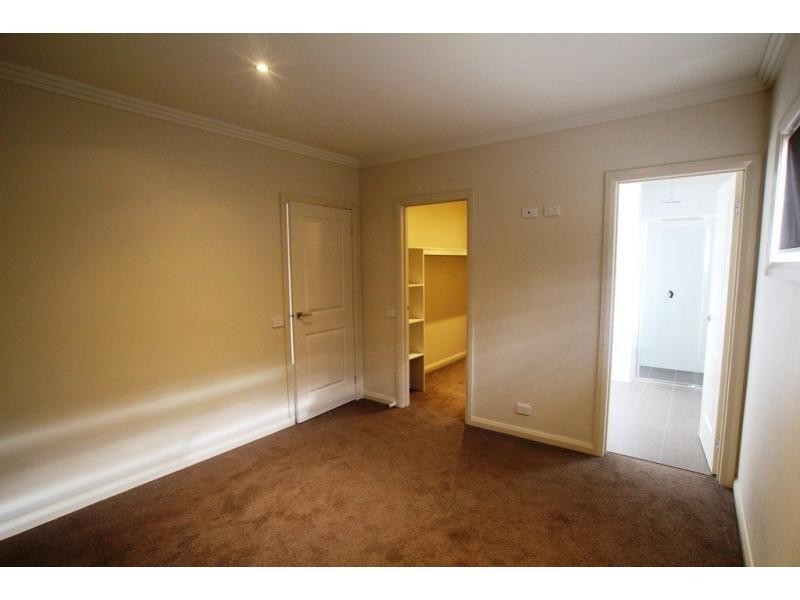 72 Chum Street, Golden Square VIC 3555