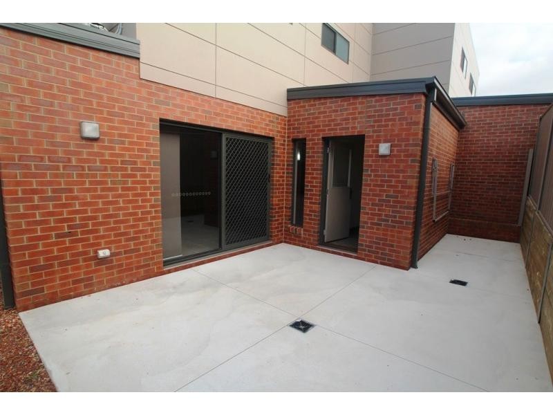 72 Chum Street, Golden Square VIC 3555