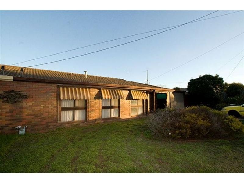 1B Bunting Court, Strathdale VIC 3550