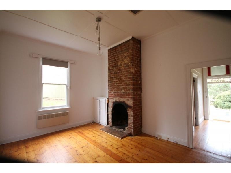 11 Quick Street, Ironbark VIC 3550