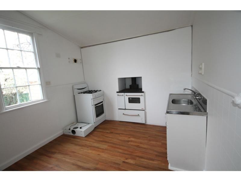 11 Quick Street, Ironbark VIC 3550