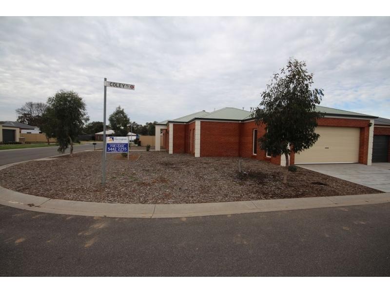 10 Henry Court, Strathfieldsaye VIC 3551