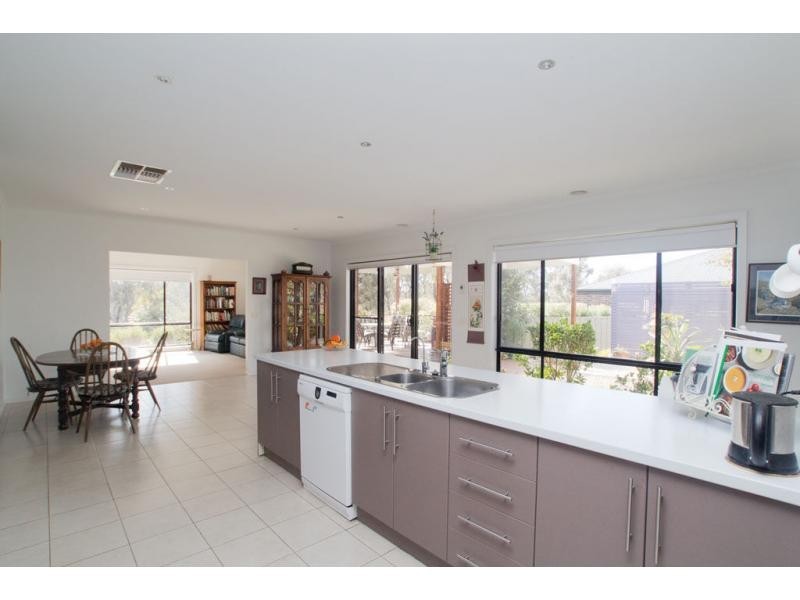 Epsom VIC 3551