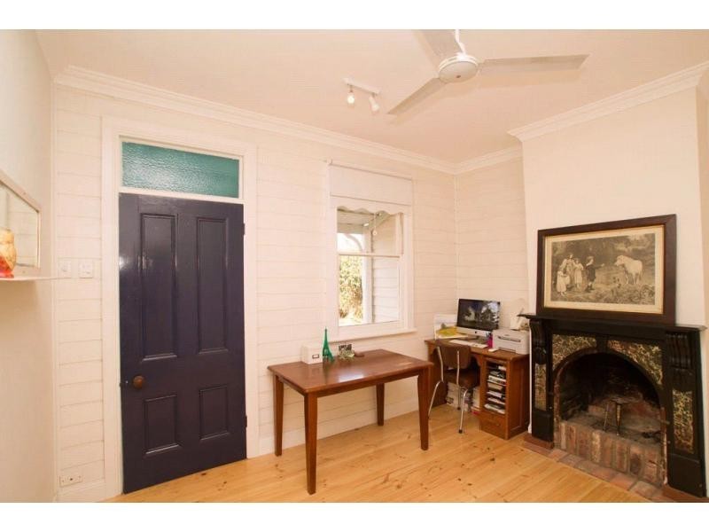 6 Vinton Street, California Gully VIC 3556