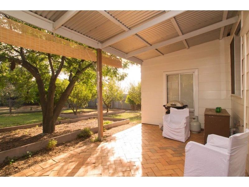 6 Vinton Street, California Gully VIC 3556
