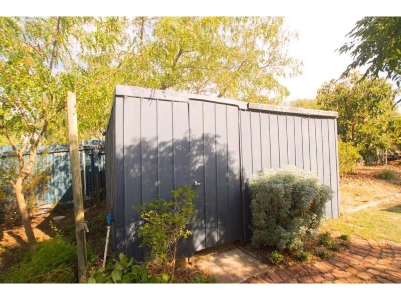 6 Vinton Street, California Gully VIC 3556