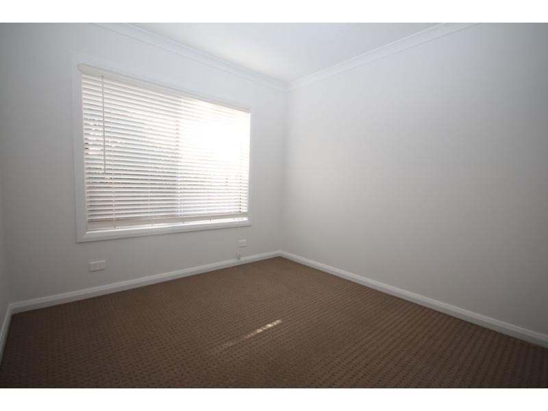 11 School Street, California Gully VIC 3556