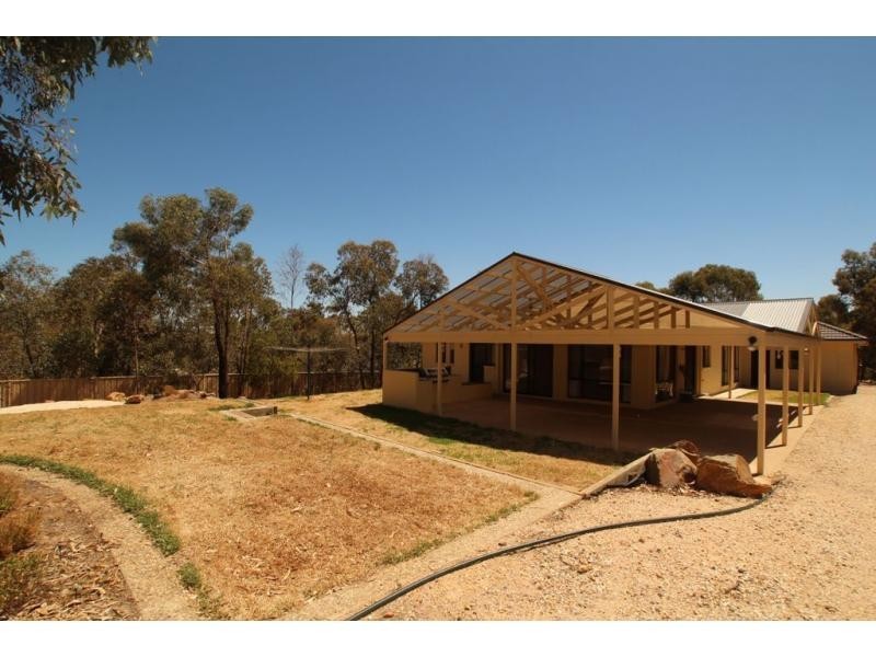 36 Burra Burra Road, Maiden Gully VIC 3551