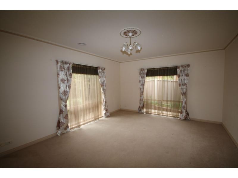 6 Irkara Drive, Kennington VIC 3550