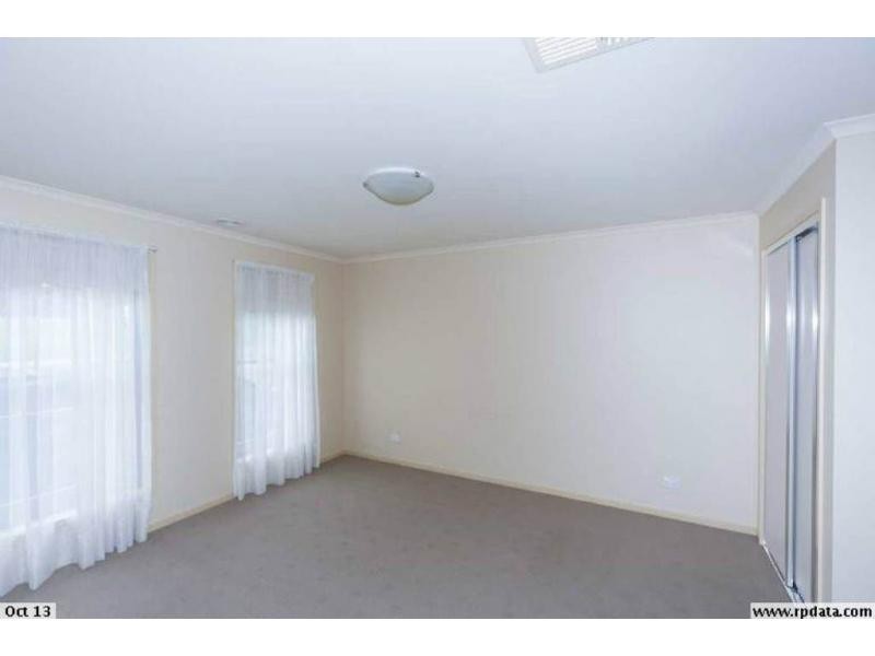 33 Hodgkinson Street, Kennington VIC 3550