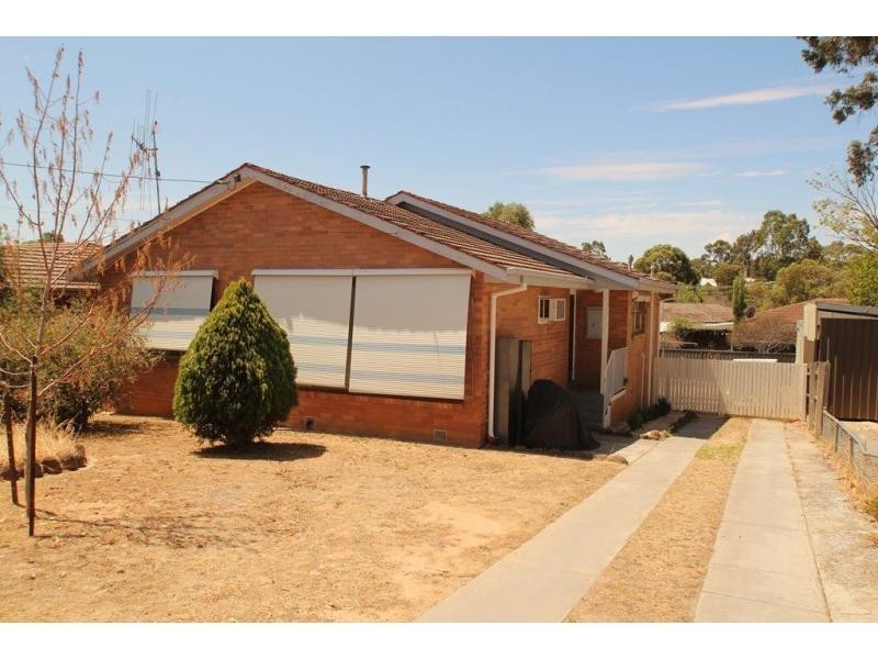 44 Lowndes Street, Kennington VIC 3550