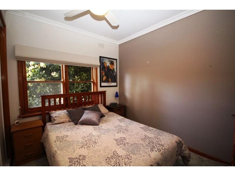 70 Retreat Road, Spring Gully VIC 3550