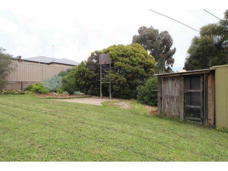 10 Orlando Street, Eaglehawk VIC 3556