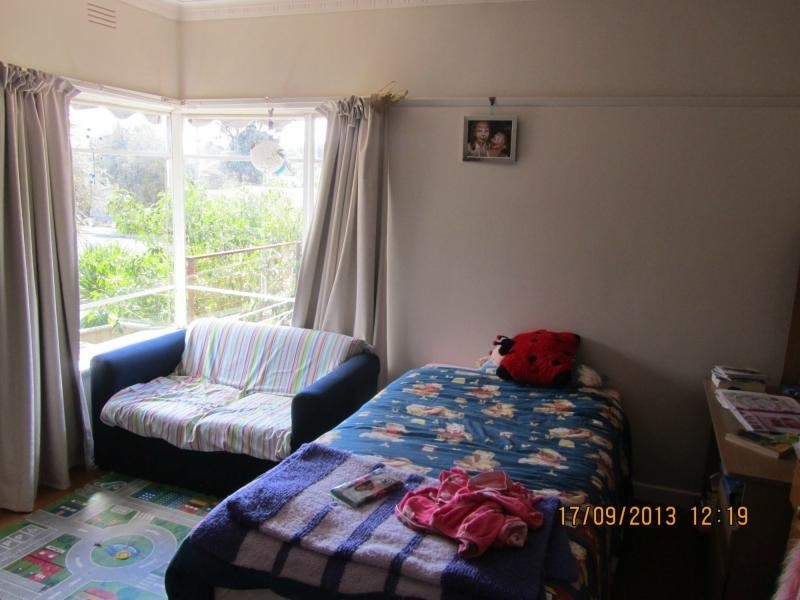 55 Lowndes Street, Kennington VIC 3550