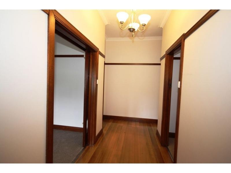 351 Eaglehawk Road, California Gully VIC 3556