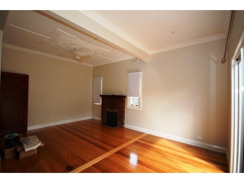 351 Eaglehawk Road, California Gully VIC 3556