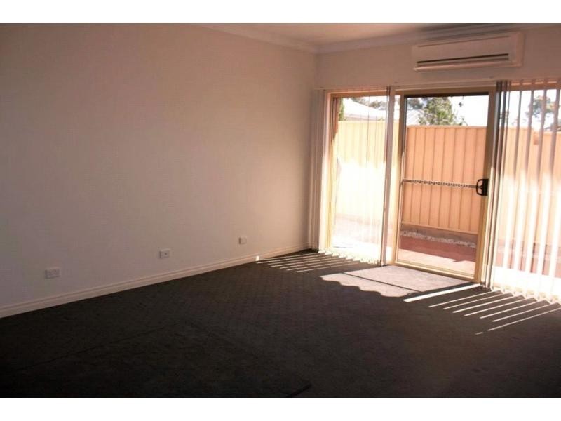 Unit 3/6 Friswell Avenue, Flora Hill VIC 3550