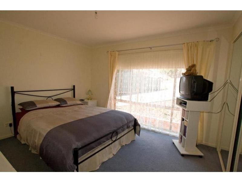 3 Gold Hill Court, Kangaroo Flat VIC 3555