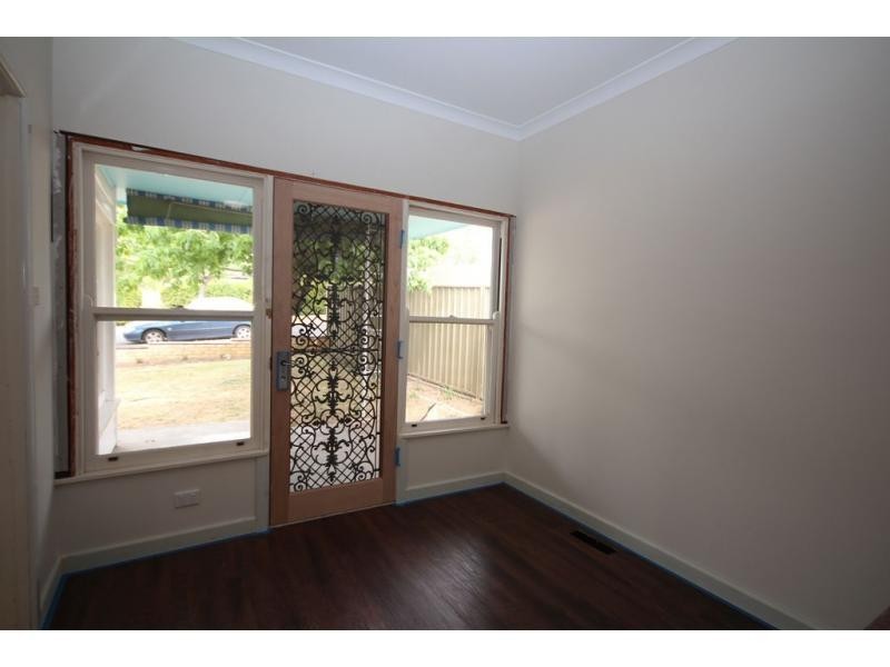 26 Semmens Strait, Long Gully VIC 3550