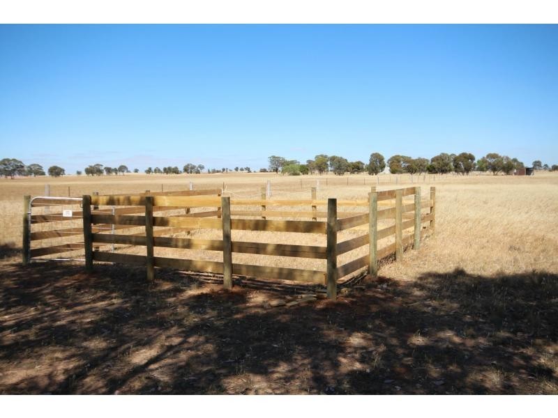 Neilborough VIC 3570