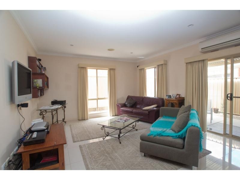 2/6 Fox Street, East Bendigo VIC 3550