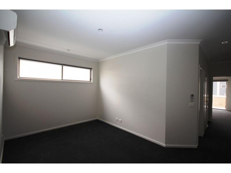 4/3 Ryan Street, North Bendigo VIC 3550