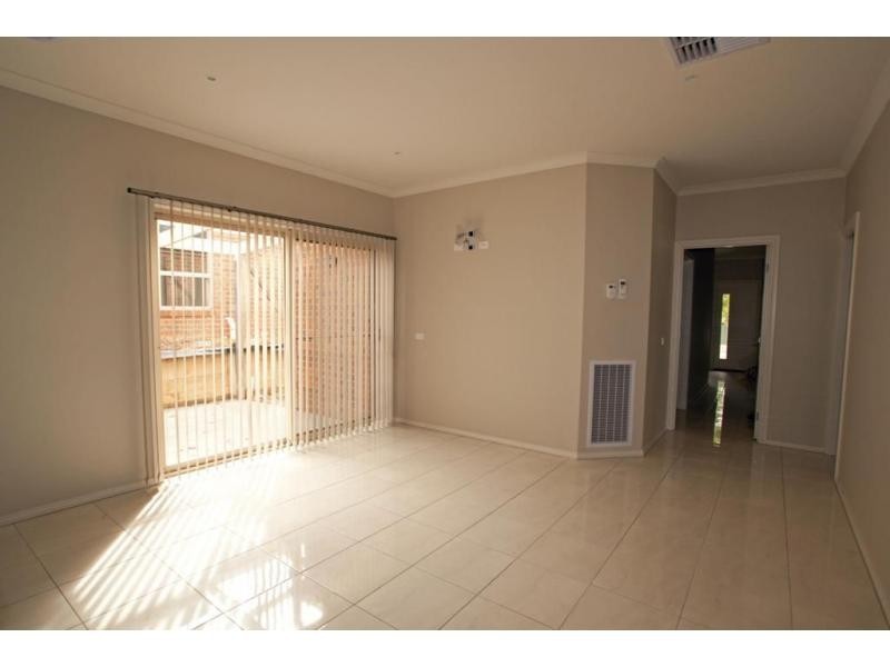 27 Elwood Street, Golden Square VIC 3555