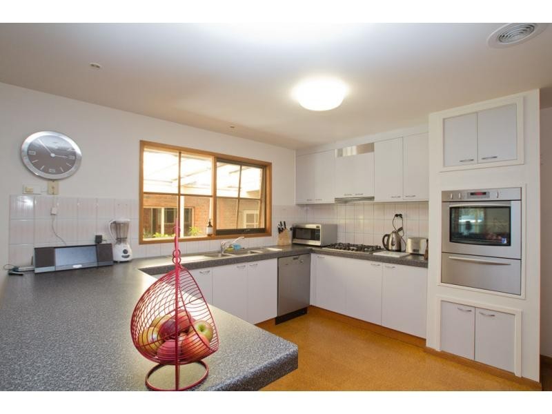 11 Edwina Court, Spring Gully VIC 3550