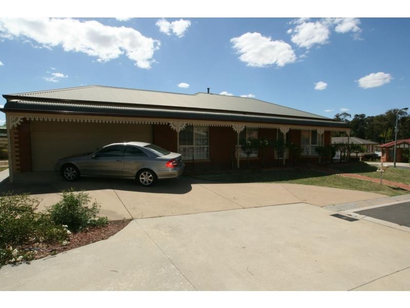 9 Kate Close, Kennington VIC 3550