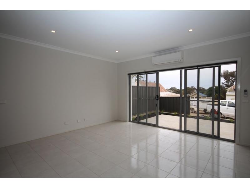 Villa 5/3 Ryan Street, North Bendigo VIC 3550