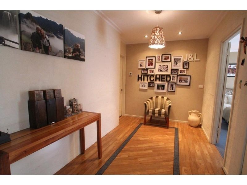 5 Maxwell Crescent, Strathdale VIC 3550