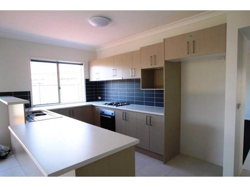 26 Triplett Avenue, Ascot VIC 3551