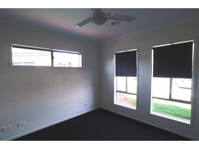 26 Triplett Avenue, Ascot VIC 3551