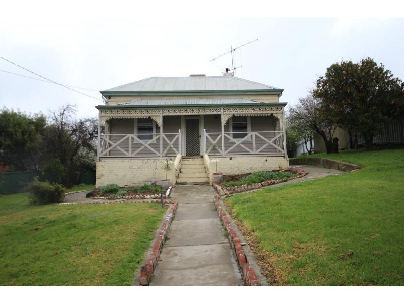 11 Quick Street, Ironbark VIC 3550