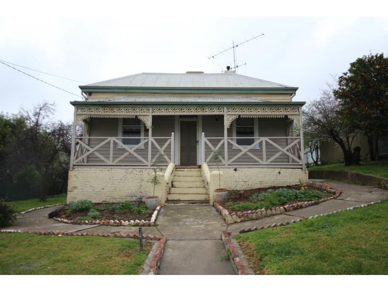 11 Quick Street, Ironbark VIC 3550