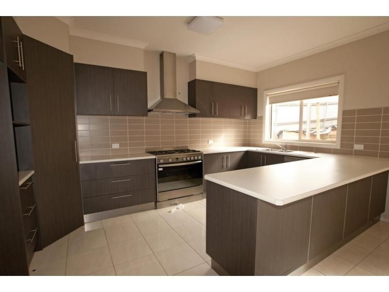 29 Elwood Street, Golden Square VIC 3555