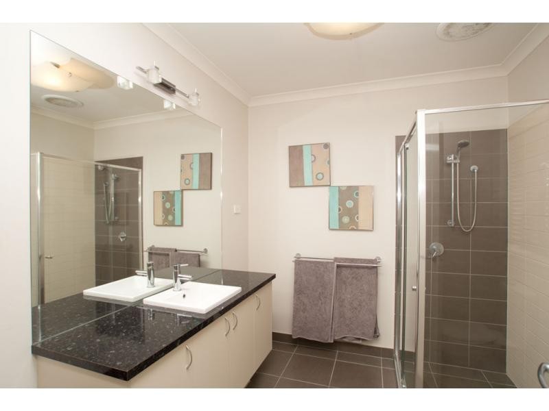 13 Manna Gum Drive, Epsom VIC 3551