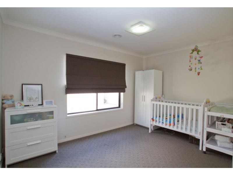 13 Manna Gum Drive, Epsom VIC 3551