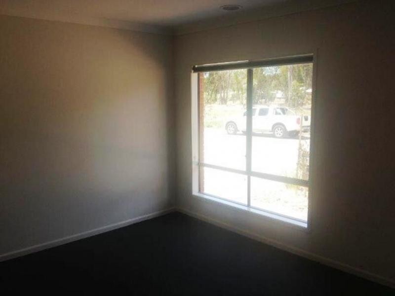 3 Creekview Place, Ascot VIC 3551