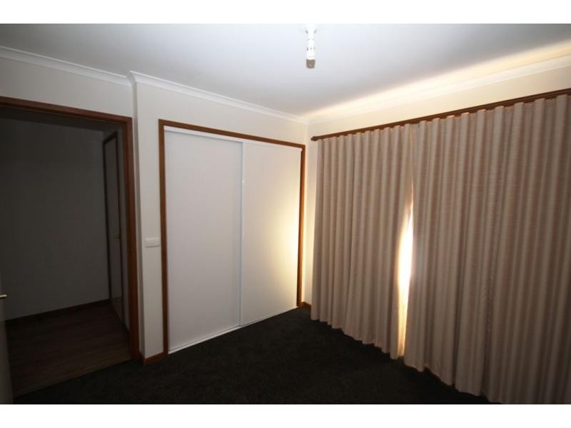 Villa 2/.16 Butcher Street, Strathdale VIC 3550