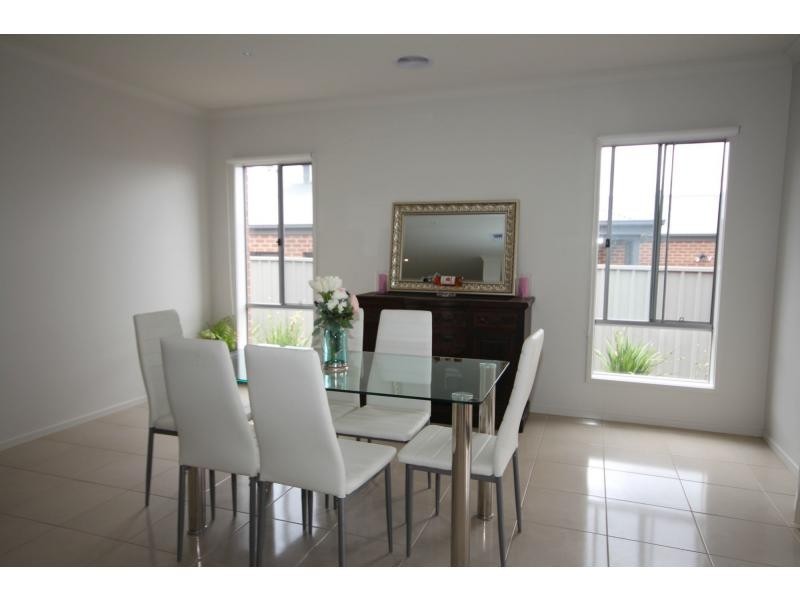 22 Futura Avenue, Kangaroo Flat VIC 3555